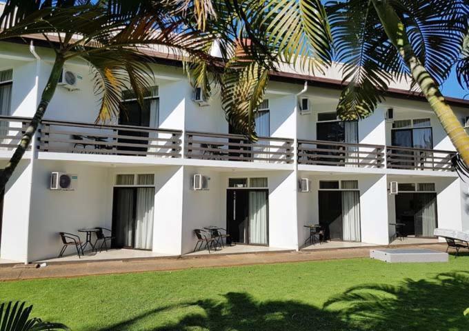 Hotel Oasis Нади Екстериор снимка