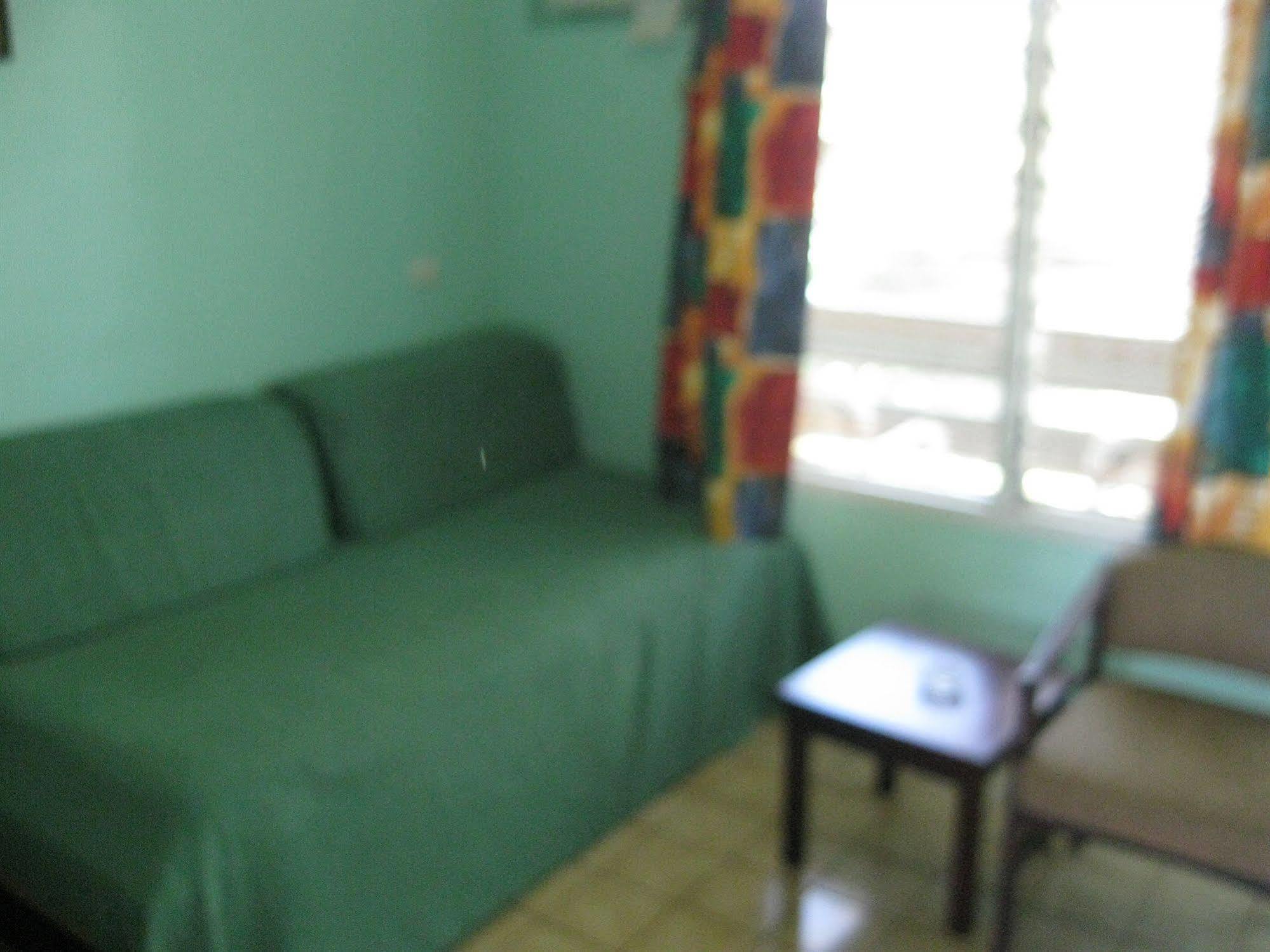 Hotel Oasis Нади Екстериор снимка